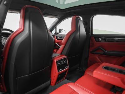 2022 Porsche Cayenne Coupe GTS