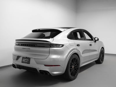2025 Porsche Cayenne Cayenne GTS Coupe
