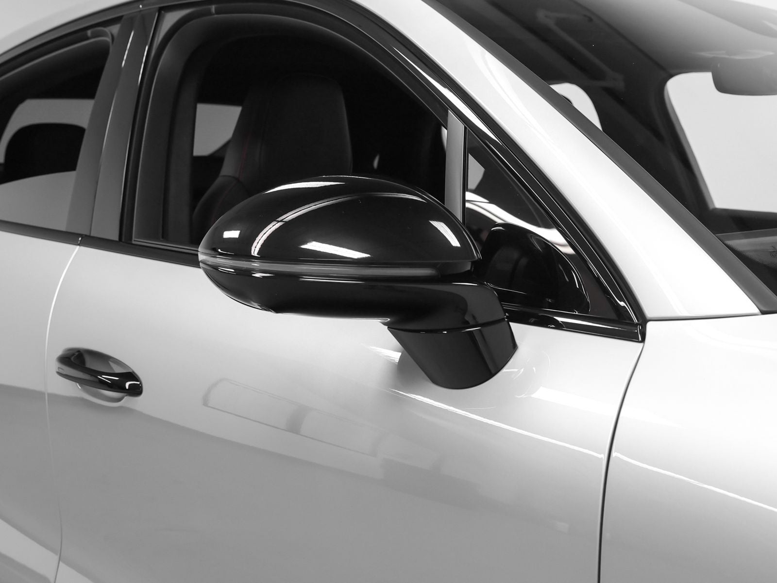 2025 Porsche Cayenne Cayenne GTS Coupe