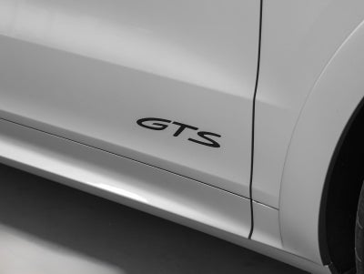 2025 Porsche Cayenne Cayenne GTS Coupe