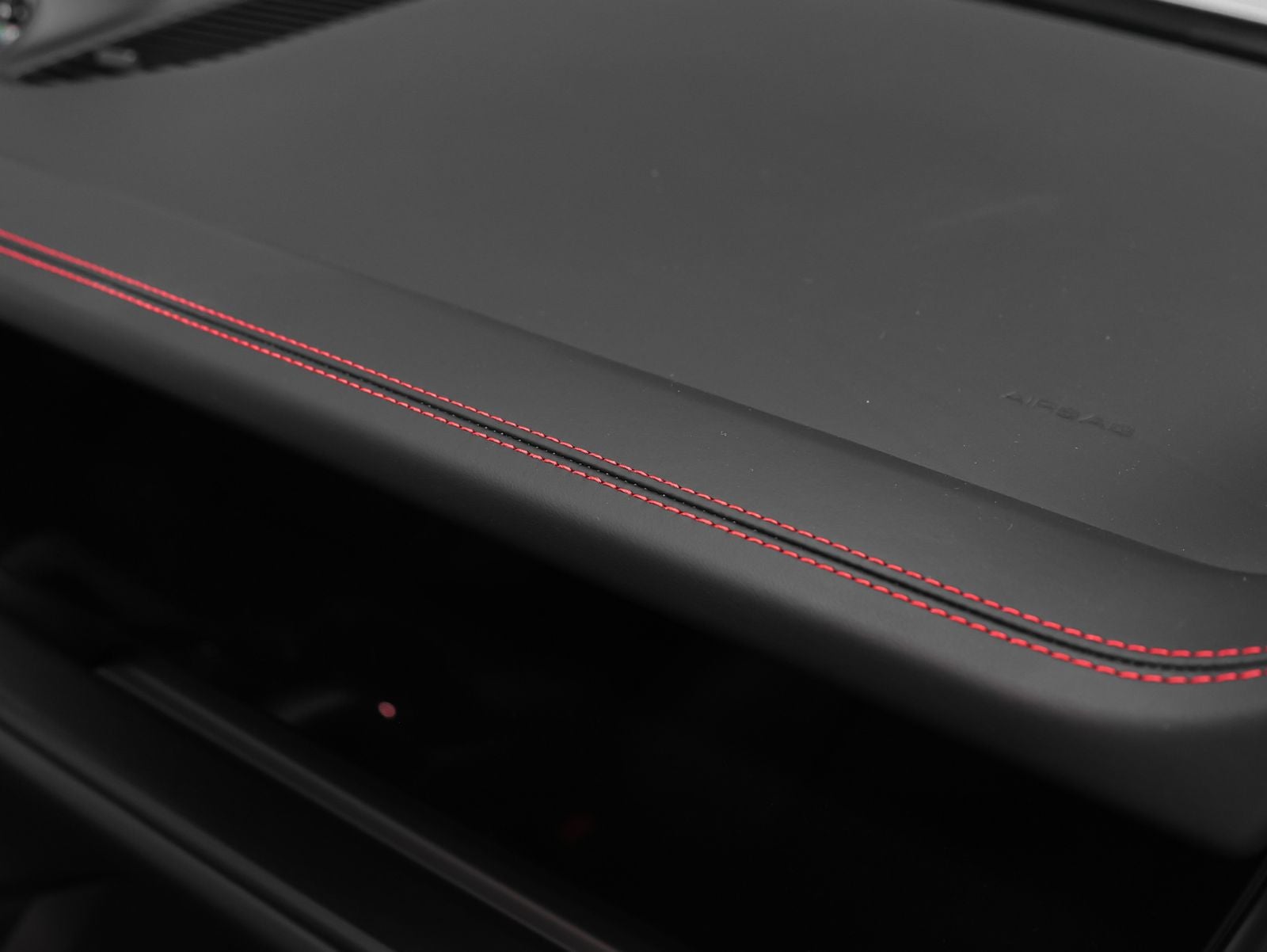2025 Porsche Cayenne Cayenne GTS Coupe