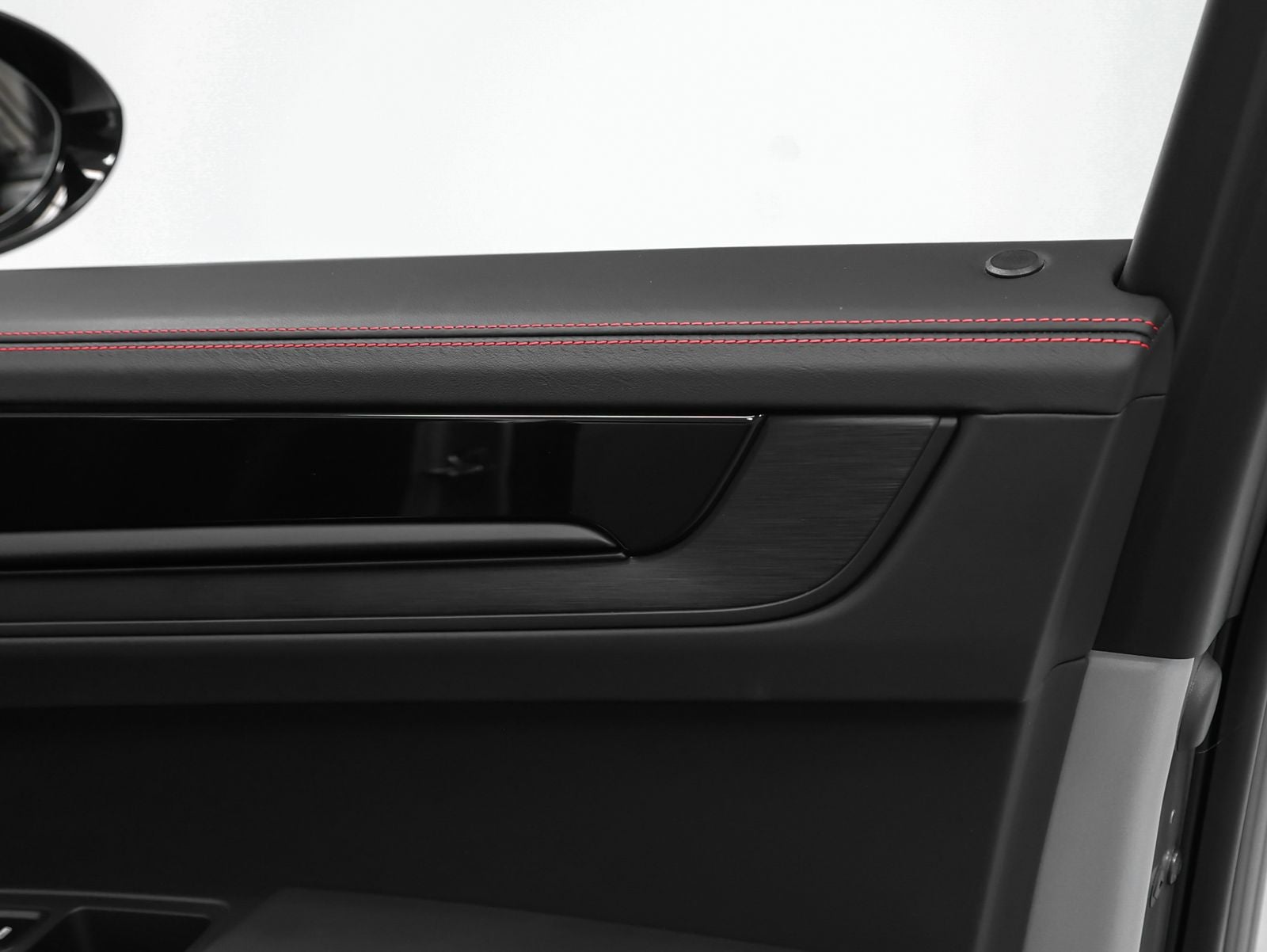 2025 Porsche Cayenne Cayenne GTS Coupe