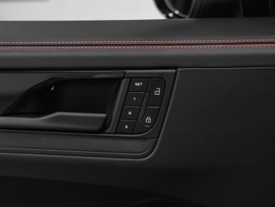 2025 Porsche Cayenne Cayenne GTS Coupe