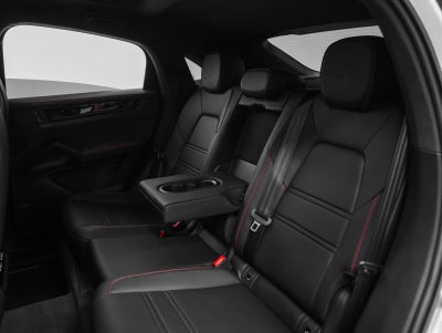 2025 Porsche Cayenne Cayenne GTS Coupe
