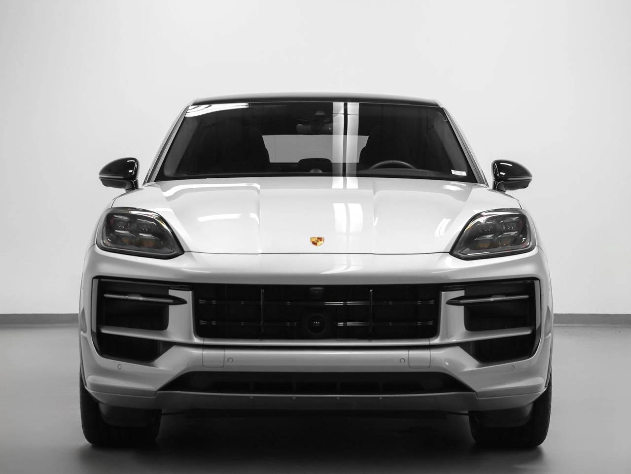 2025 Porsche Cayenne Cayenne GTS Coupe