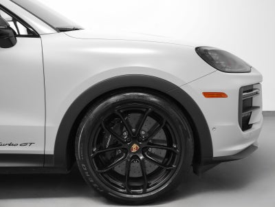 2025 Porsche Cayenne Turbo GT