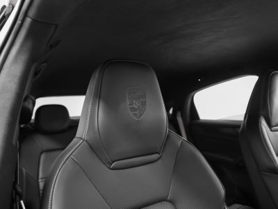 2025 Porsche Cayenne Turbo GT