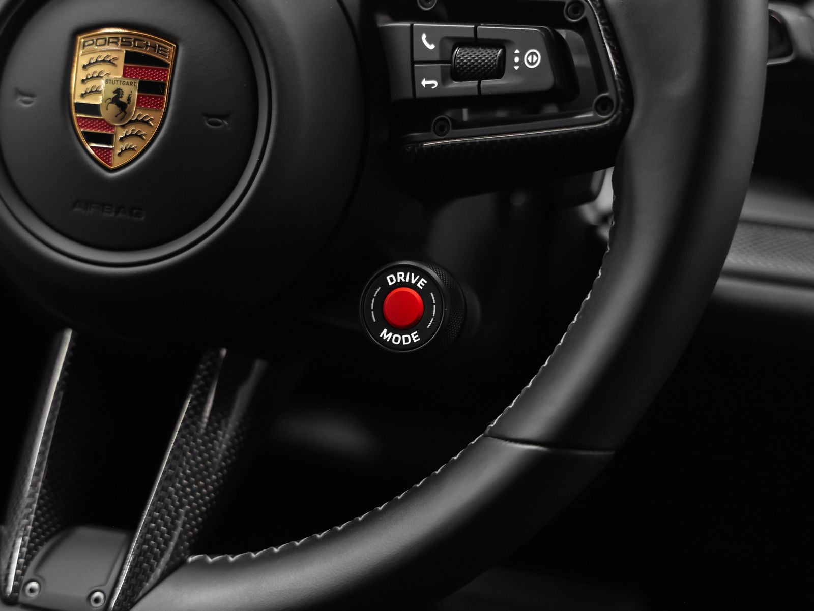 2025 Porsche Cayenne Turbo GT