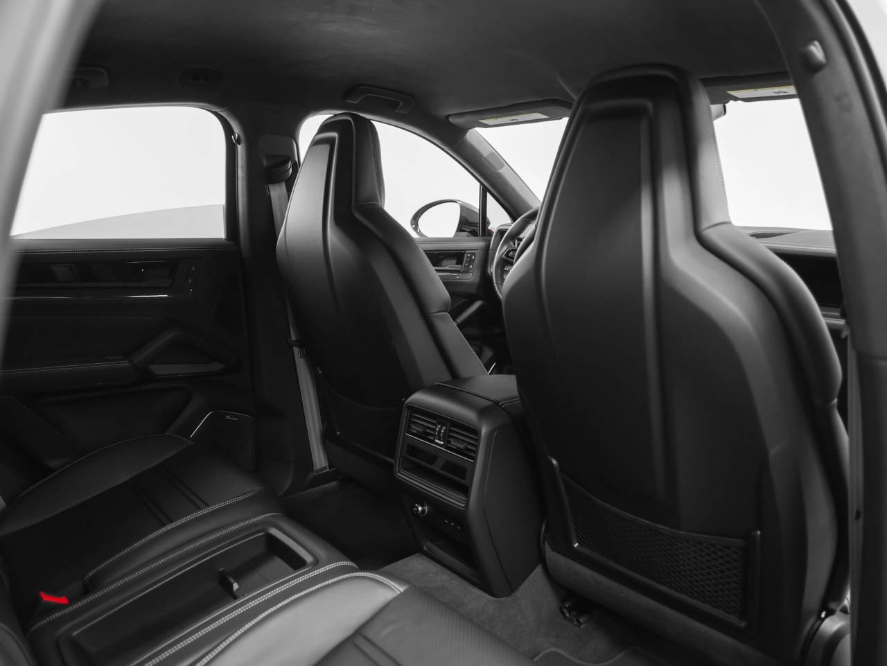 2025 Porsche Cayenne Turbo GT