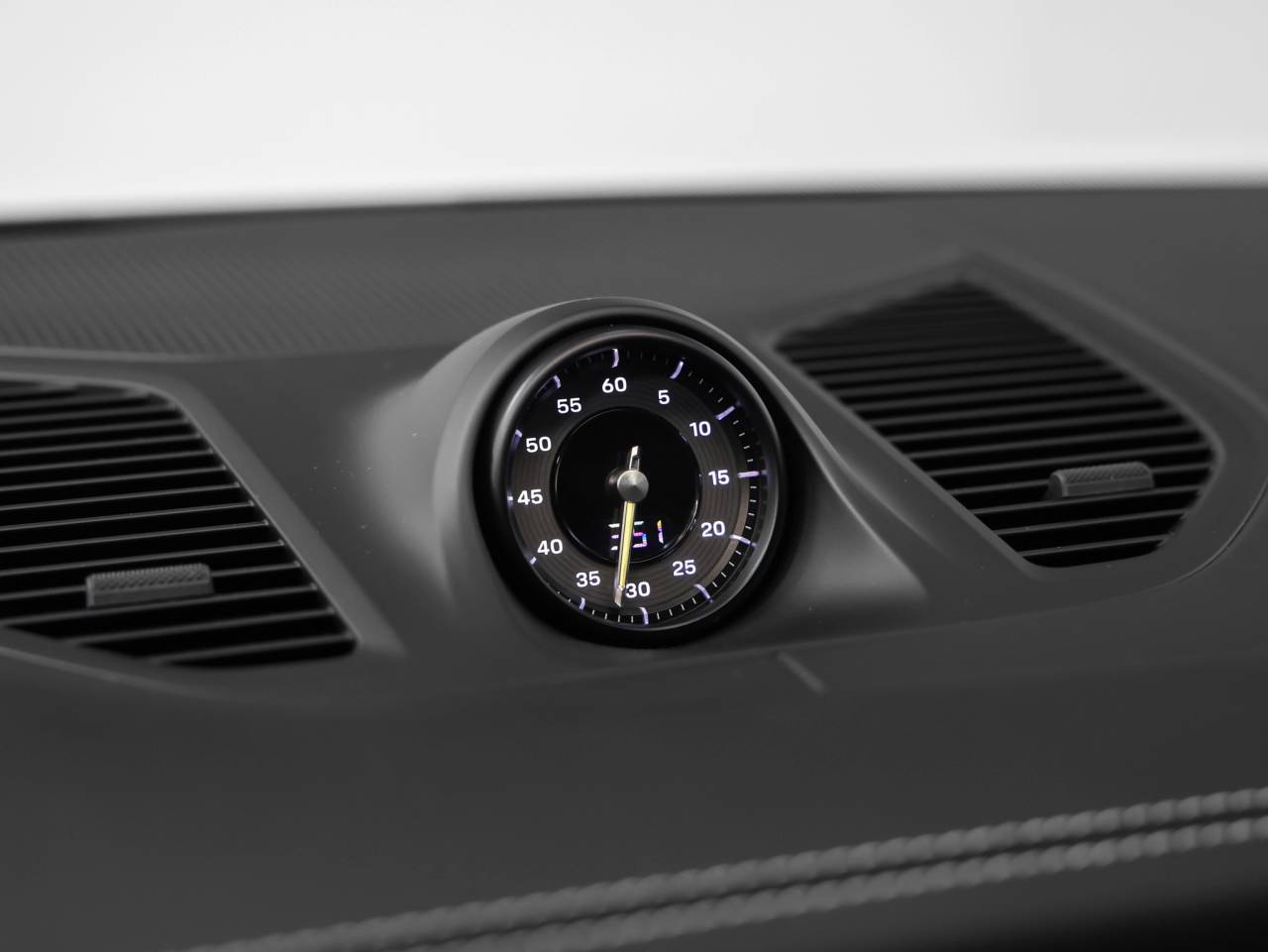 2025 Porsche Cayenne Turbo GT