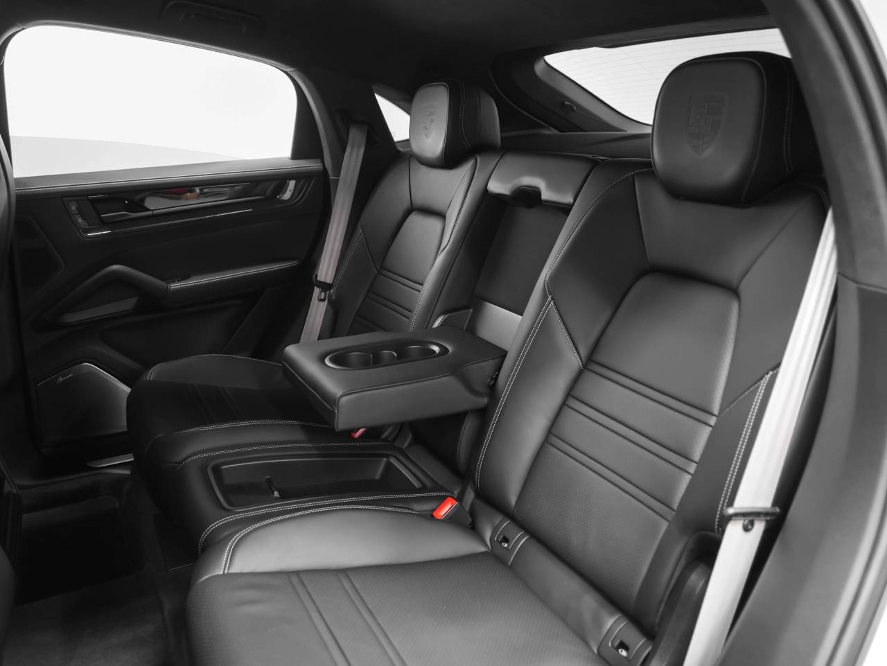2025 Porsche Cayenne Turbo GT