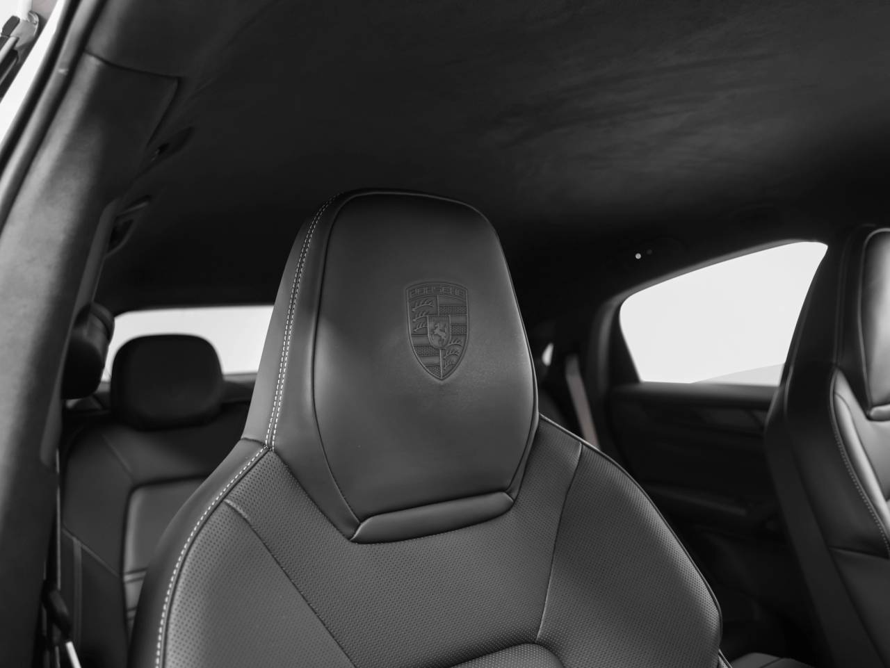 2025 Porsche Cayenne Turbo GT