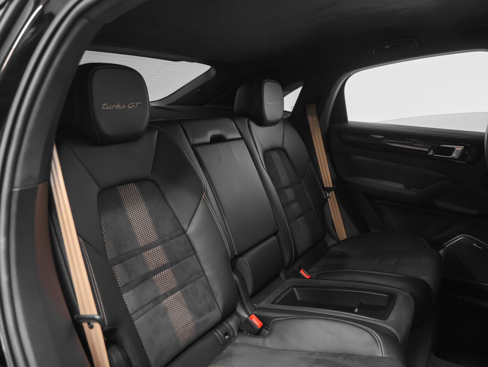 2022 Porsche Cayenne Cayenne Turbo GT (MY22)