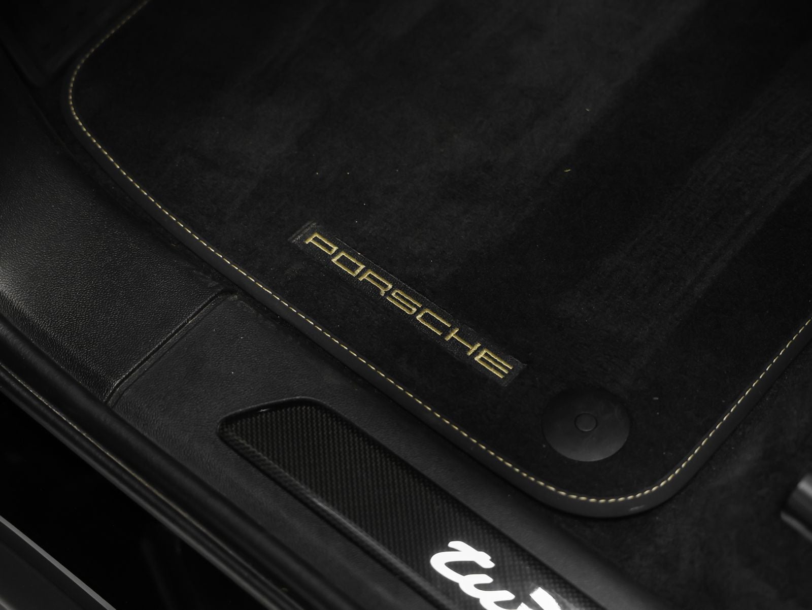 2022 Porsche Cayenne Cayenne Turbo GT (MY22)