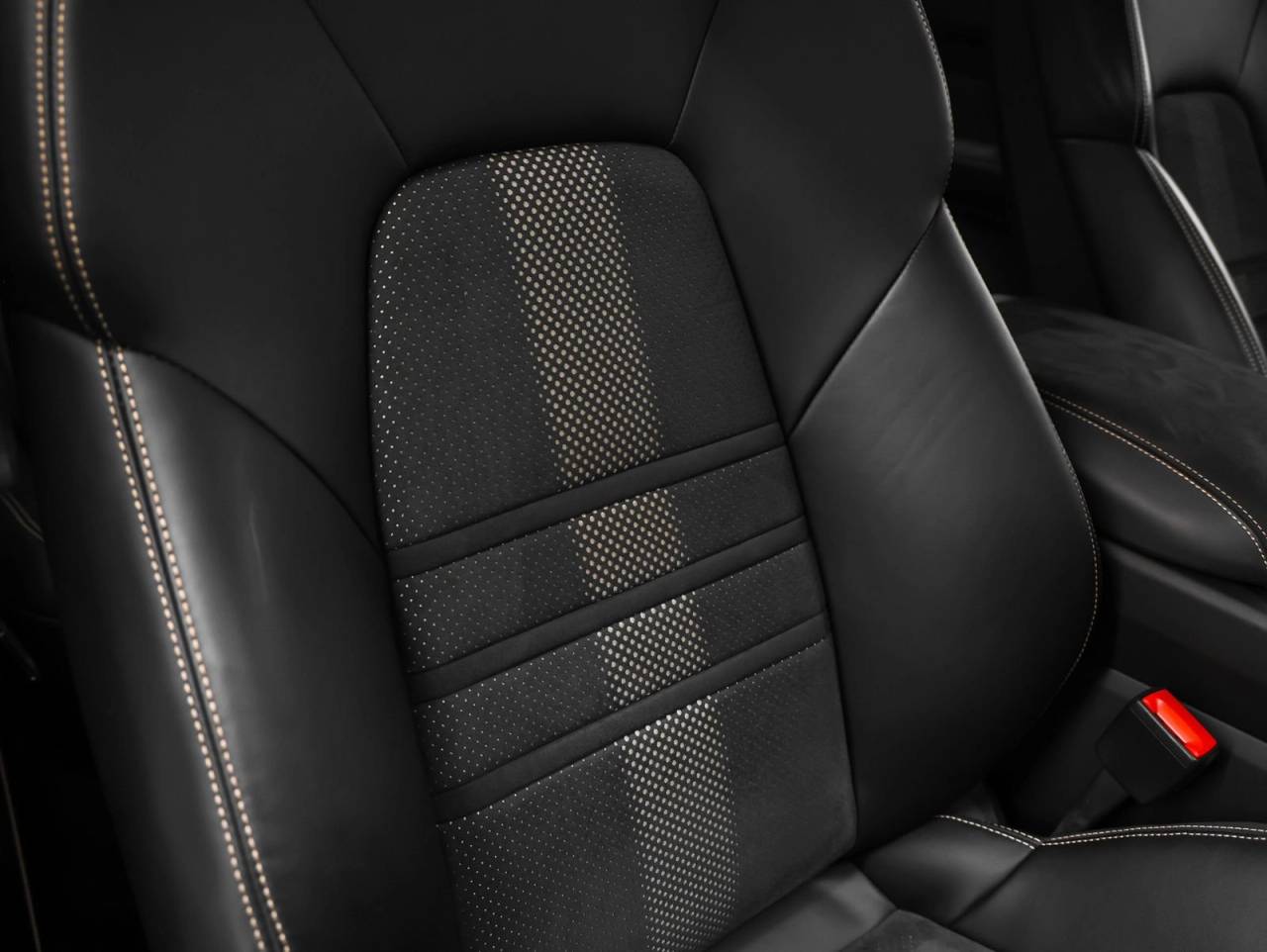 2022 Porsche Cayenne Cayenne Turbo GT (MY22)