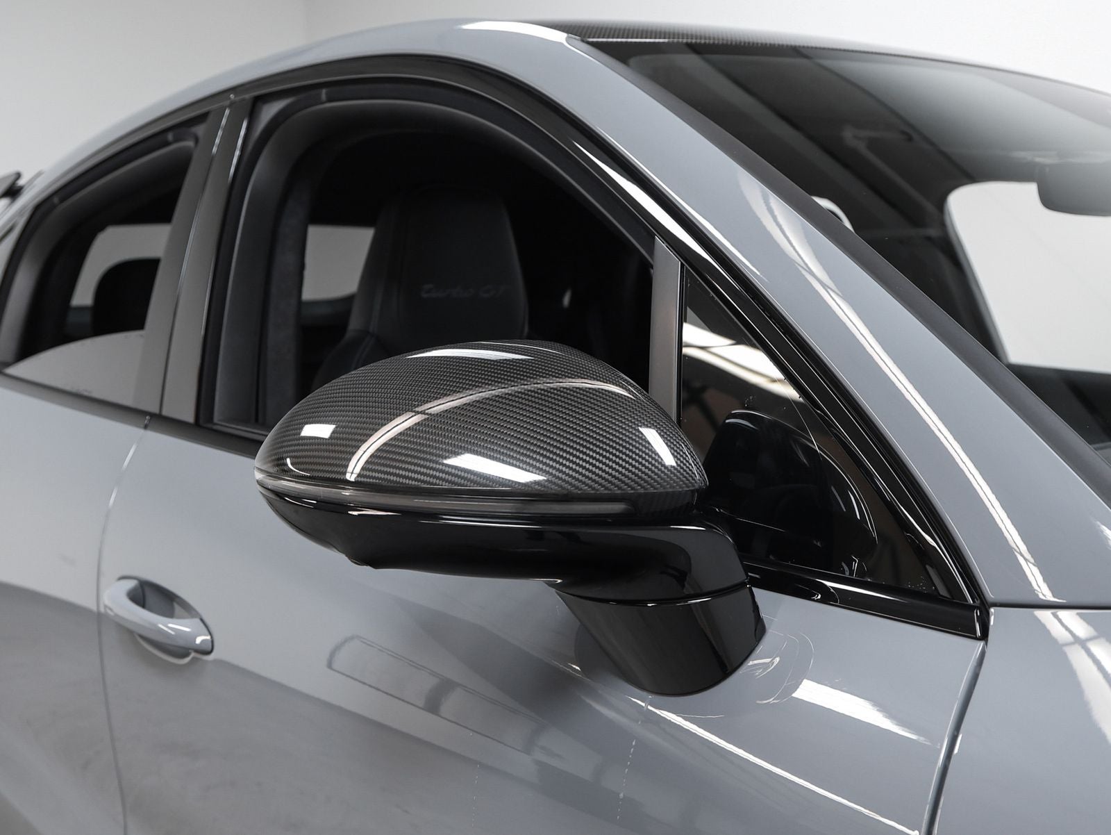 2023 Porsche Cayenne Turbo GT