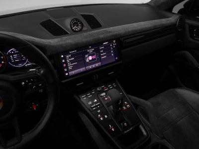 2023 Porsche Cayenne Turbo GT