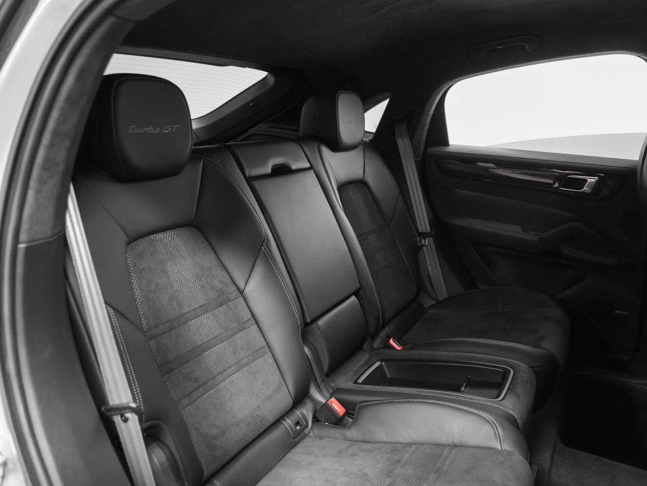 2023 Porsche Cayenne Turbo GT