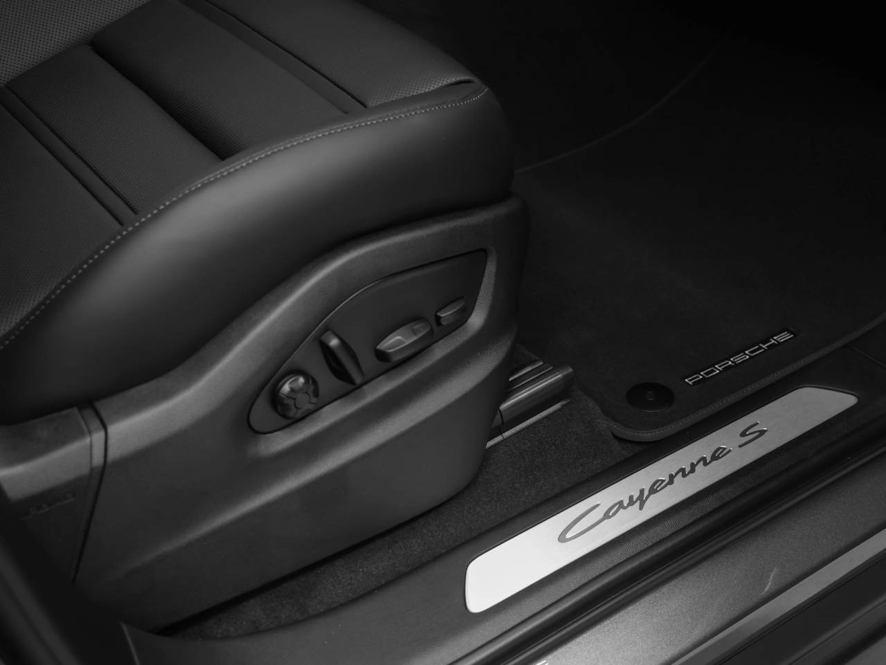 2026 Porsche Cayenne Cayenne S Coupe