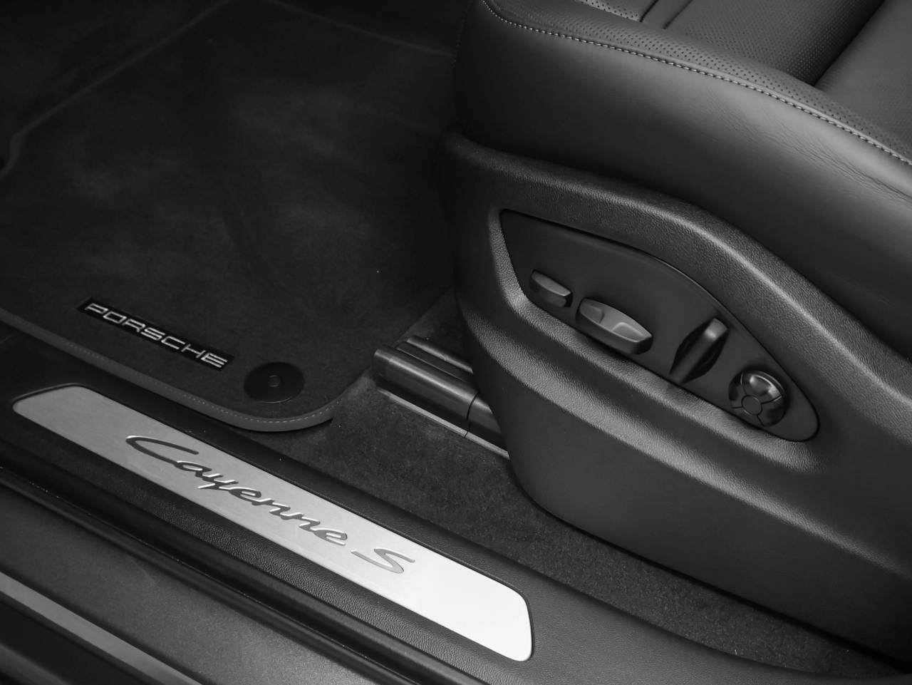 2026 Porsche Cayenne Cayenne S Coupe