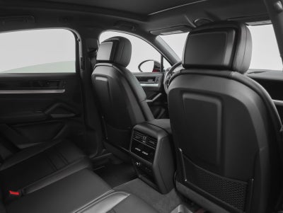 2026 Porsche Cayenne Cayenne S Coupe