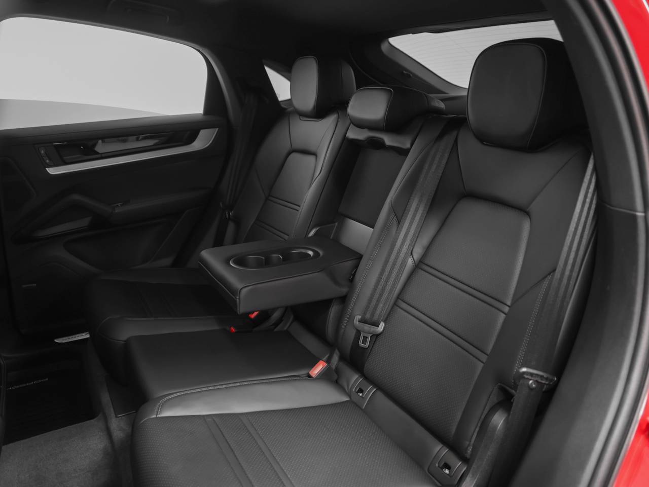 2026 Porsche Cayenne Cayenne S Coupe