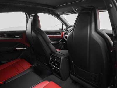 2026 Porsche Cayenne Cayenne S Coupe