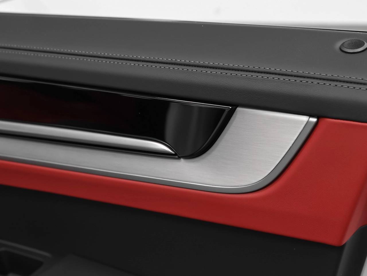 2026 Porsche Cayenne Cayenne S Coupe