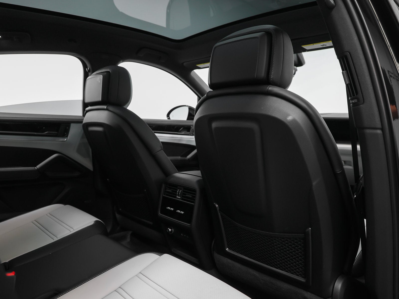 2026 Porsche Cayenne Cayenne S Coupe