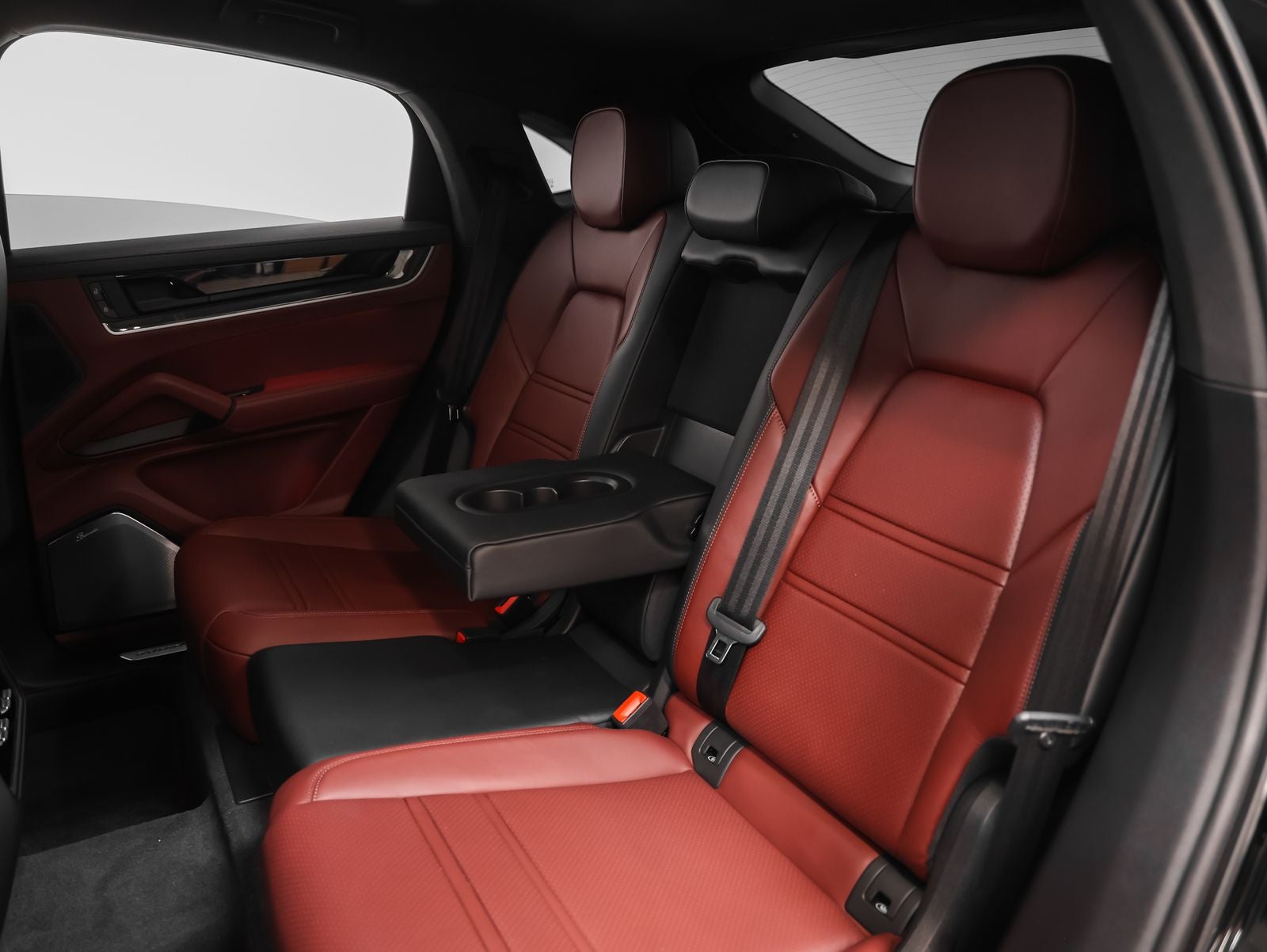 2024 Porsche Cayenne Cayenne Turbo E-Hybrid Coupe