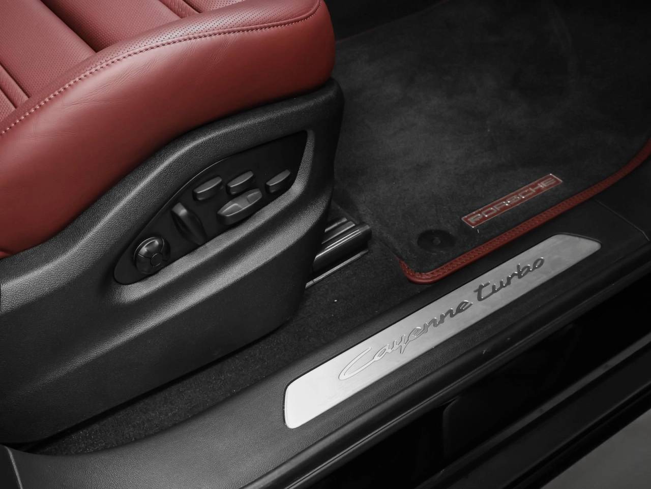 2024 Porsche Cayenne Cayenne Turbo E-Hybrid Coupe