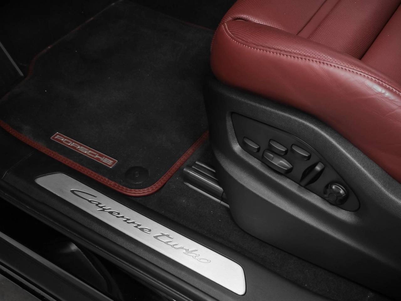 2024 Porsche Cayenne Cayenne Turbo E-Hybrid Coupe