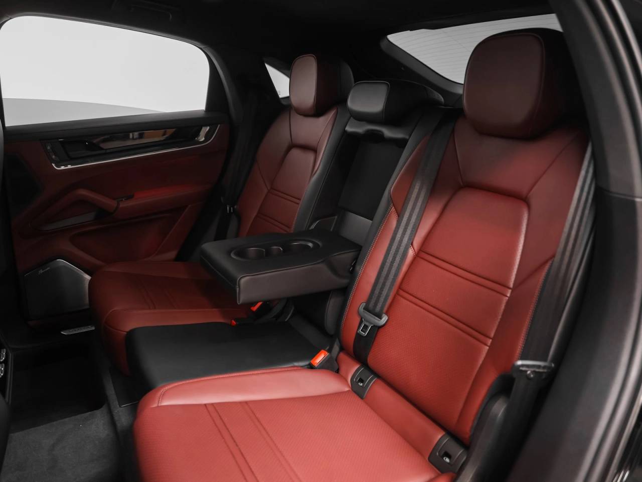 2024 Porsche Cayenne Cayenne Turbo E-Hybrid Coupe