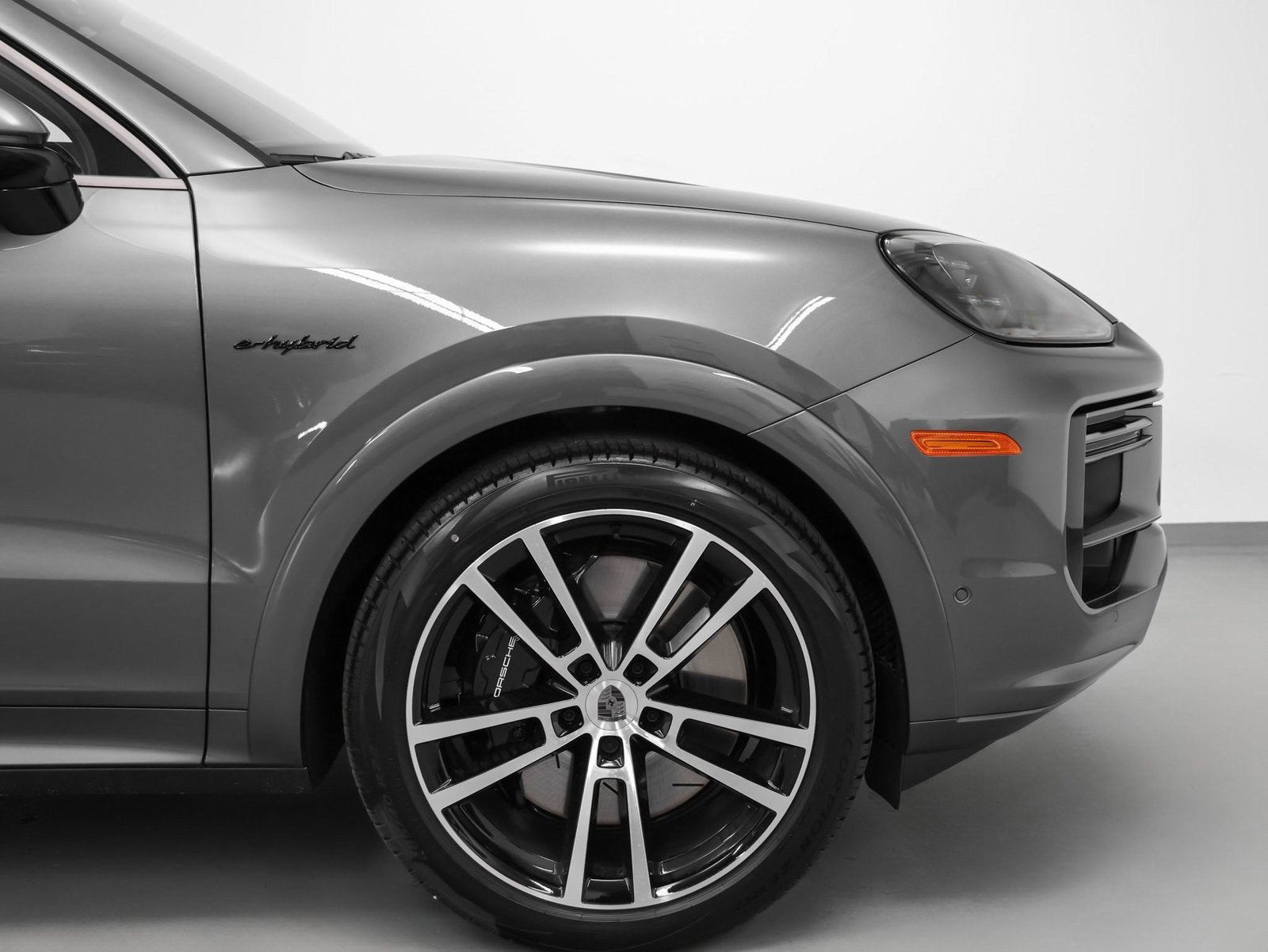 2025 Porsche Cayenne Cayenne Turbo E-Hybrid Coupe