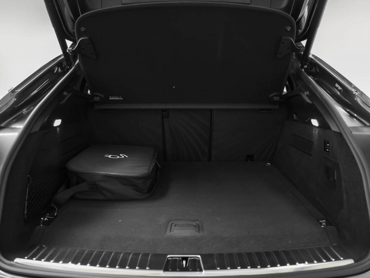 2025 Porsche Cayenne Cayenne Turbo E-Hybrid Coupe