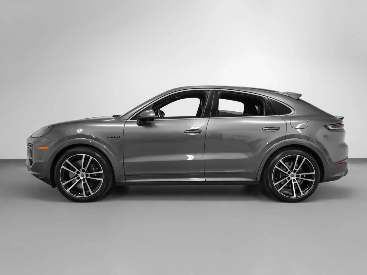2025 Porsche Cayenne Cayenne Turbo E-Hybrid Coupe