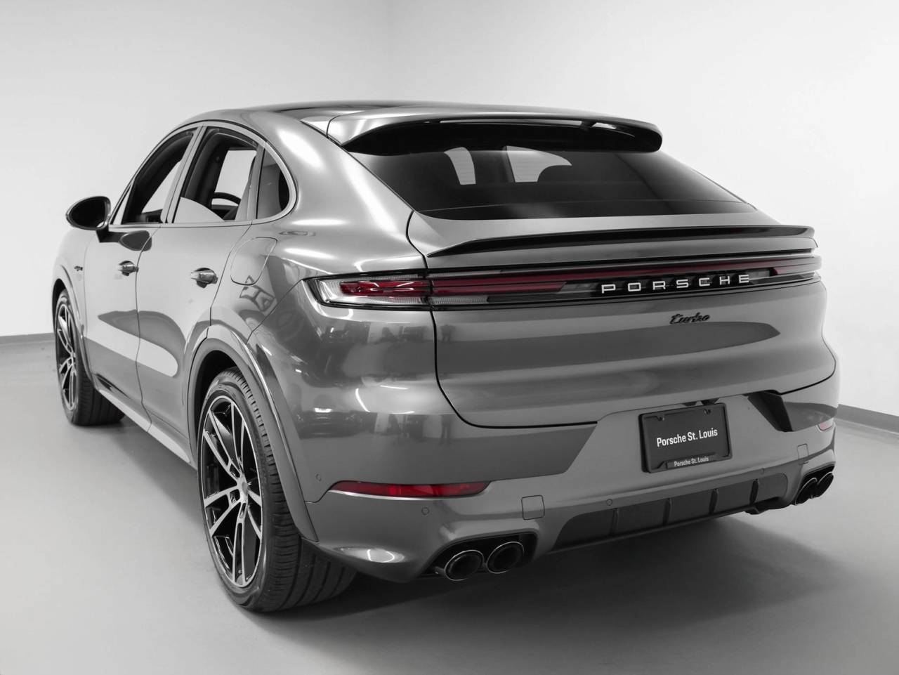 2025 Porsche Cayenne Cayenne Turbo E-Hybrid Coupe
