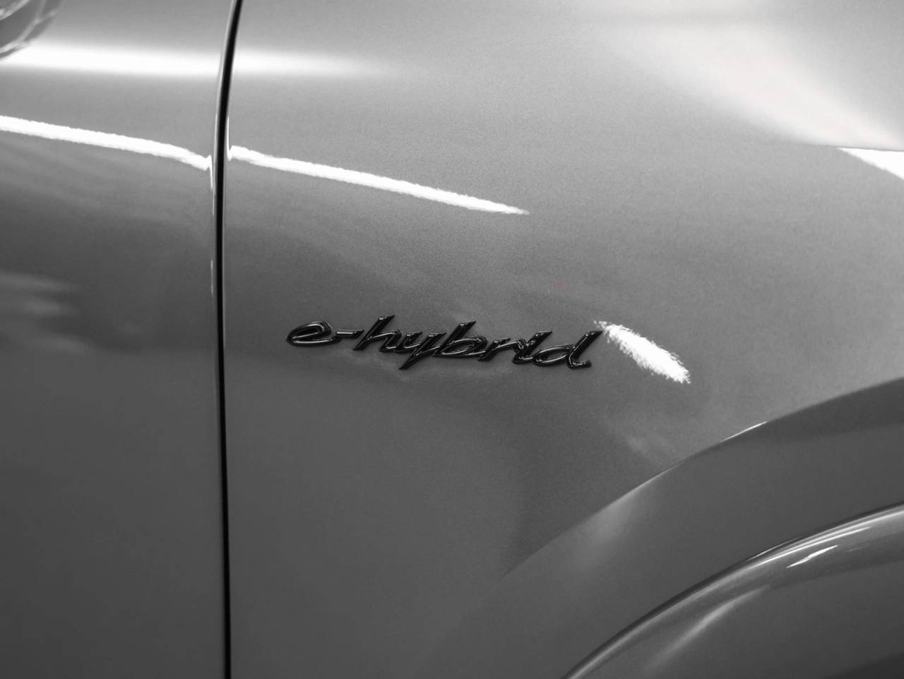 2025 Porsche Cayenne Cayenne Turbo E-Hybrid Coupe