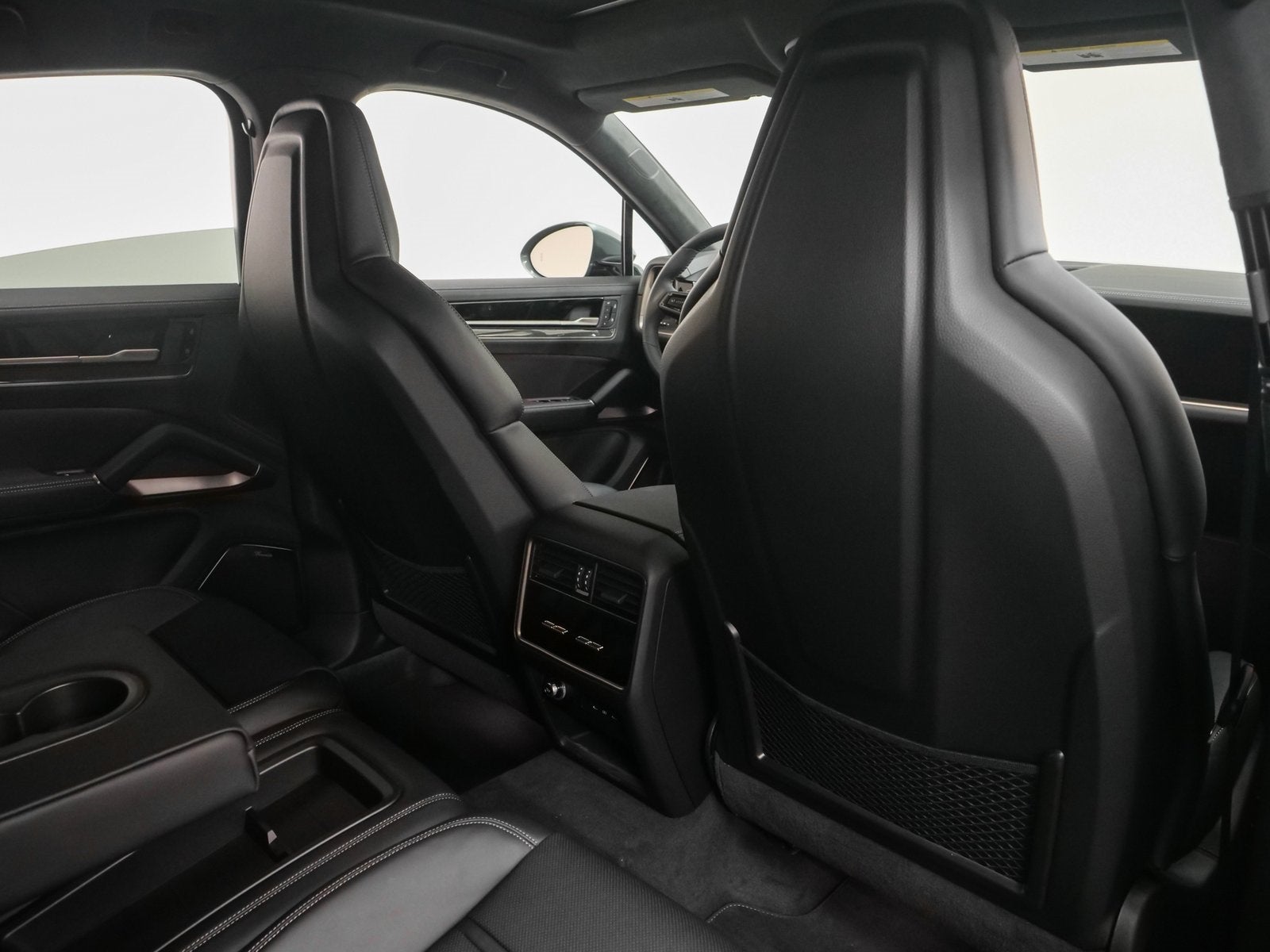 2025 Porsche Cayenne Turbo E-Hybrid