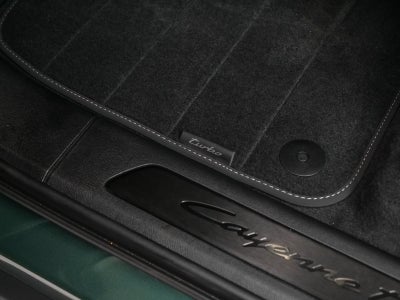 2025 Porsche Cayenne Turbo E-Hybrid