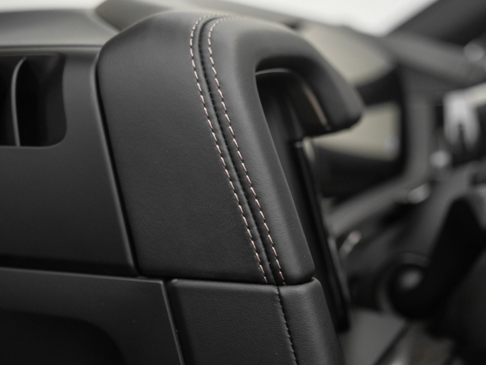 2025 Porsche Cayenne Turbo E-Hybrid