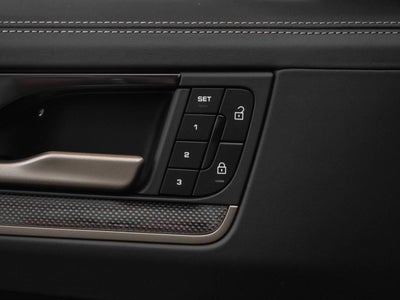 2025 Porsche Cayenne Turbo E-Hybrid