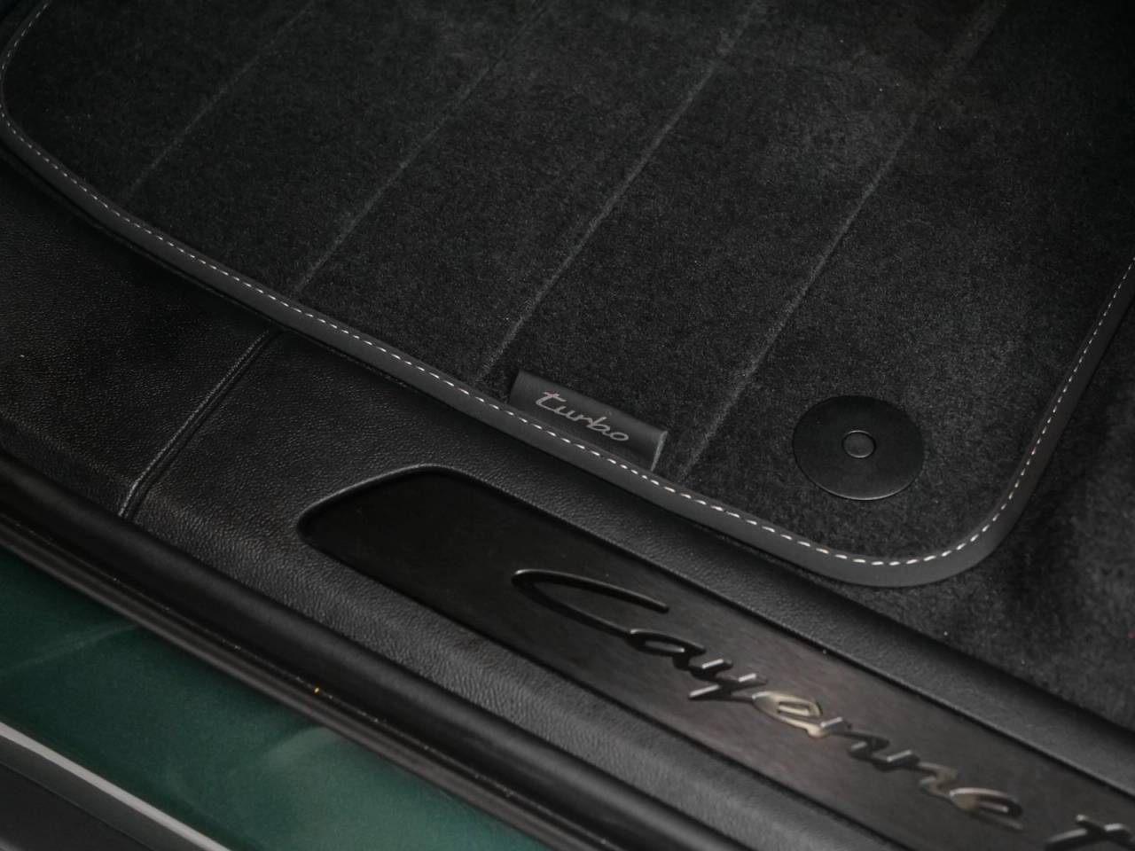 2025 Porsche Cayenne Turbo E-Hybrid