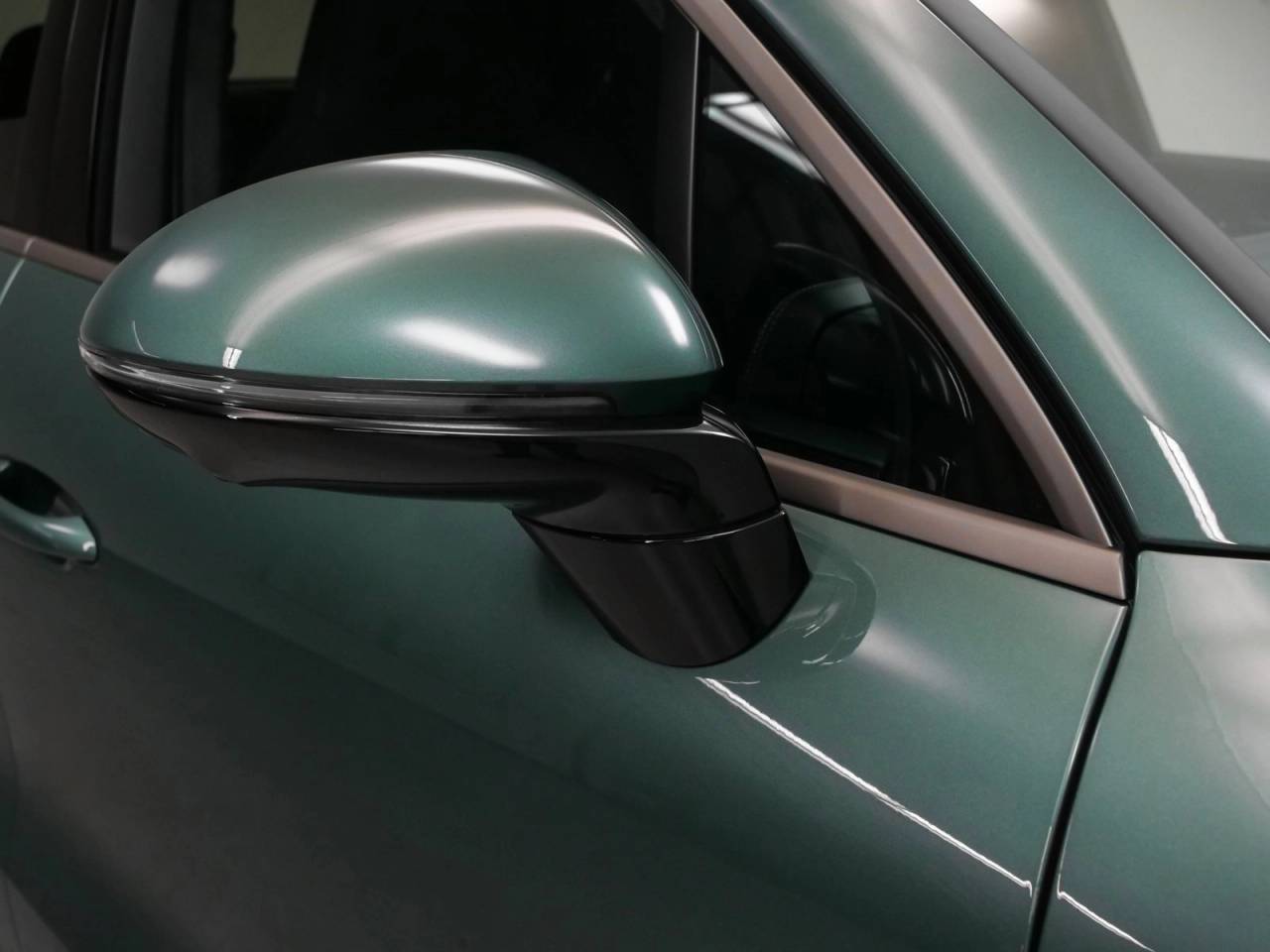 2025 Porsche Cayenne Turbo E-Hybrid