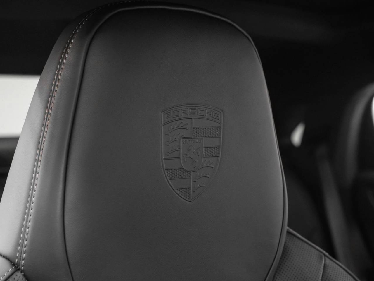 2025 Porsche Cayenne Turbo E-Hybrid