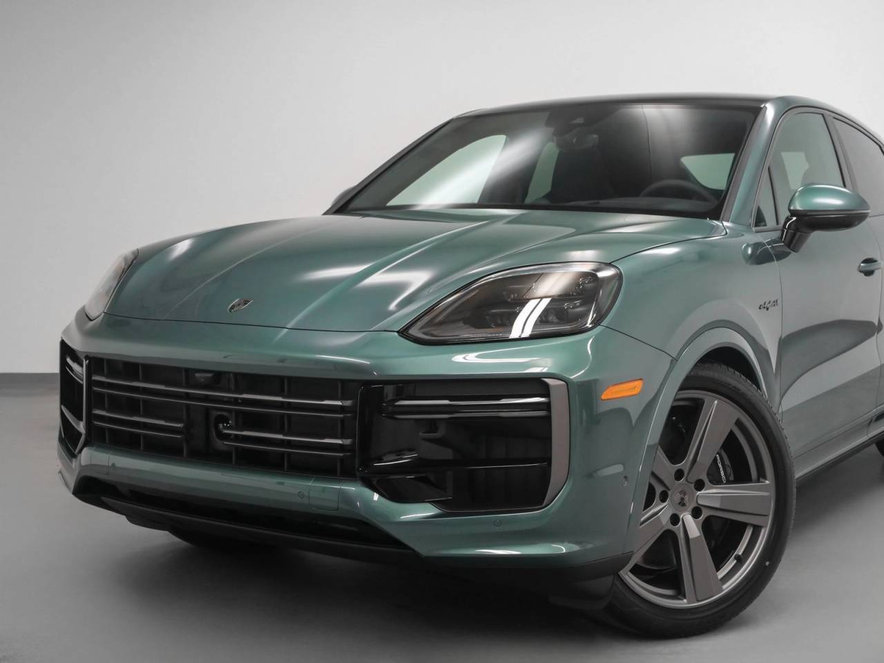 2025 Porsche Cayenne Turbo E-Hybrid