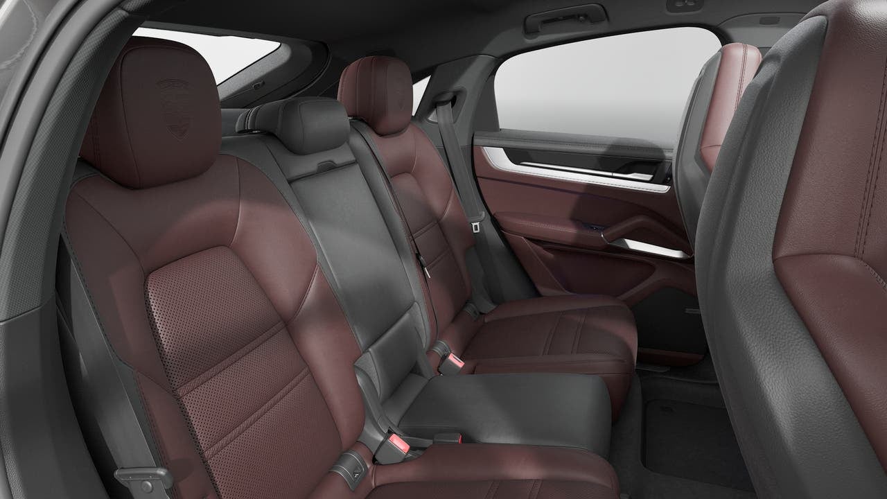 2025 Porsche Cayenne Cayenne S E-Hybrid Coupe