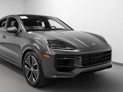 2026 Porsche Cayenne Cayenne S E-Hybrid Coupe