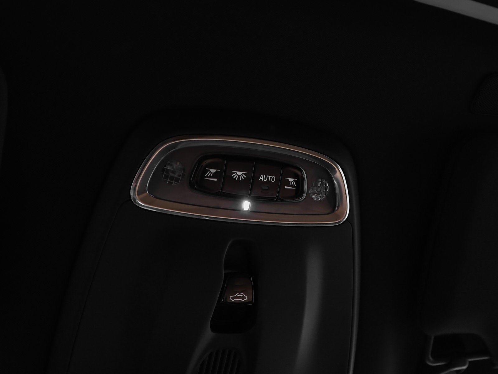 2018 Volvo XC90 T6 Momentum