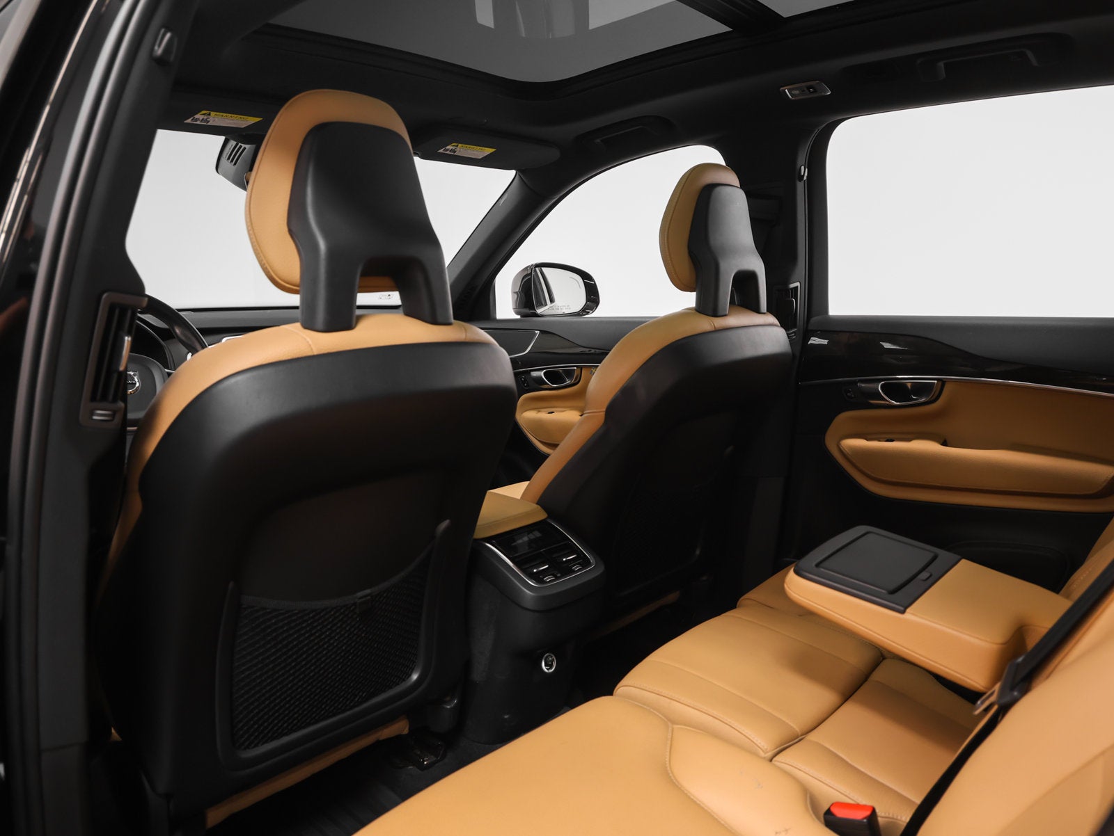 2018 Volvo XC90 T6 Momentum